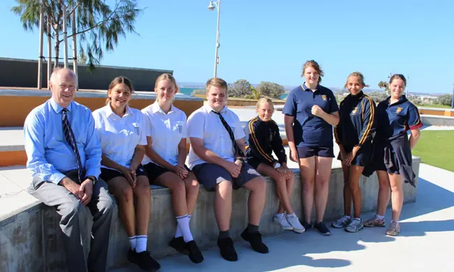 Photo Image Commissioner Colin Pettit With Geraldton Advisory Committee Members February 2017